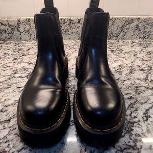 Dr. Martens 2976 Quad Platform Chelsea Boot